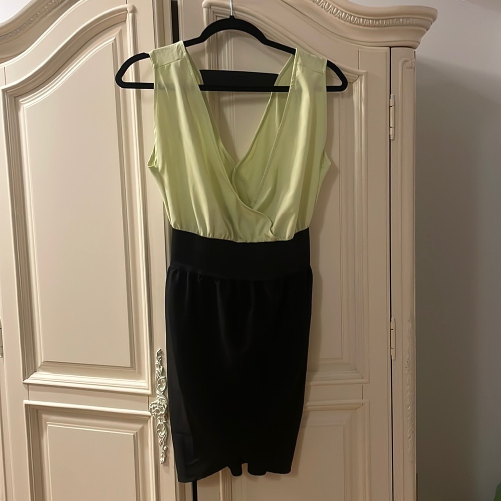G by Guess dress